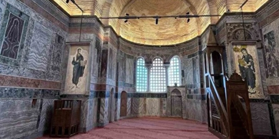 A l’heure où d’aucuns voudraient que les églises deviennent des mosquées…