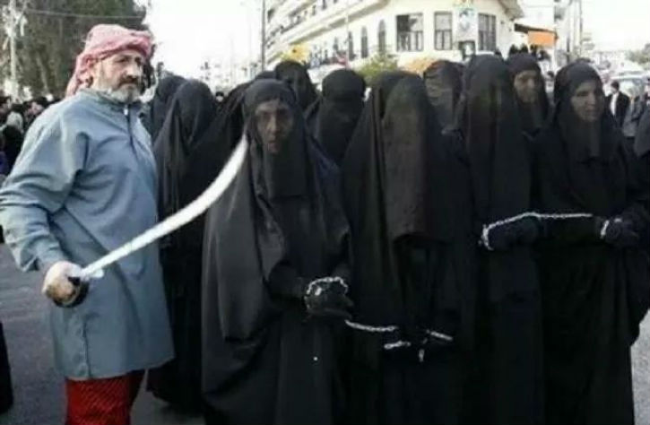 Allah donne à ses serviteurs un nombre illimité d’esclaves femelles