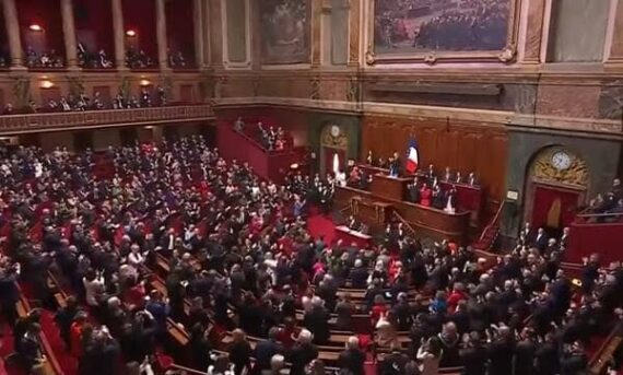 L’avortement dans la constitution, pas question d’accepter cela !