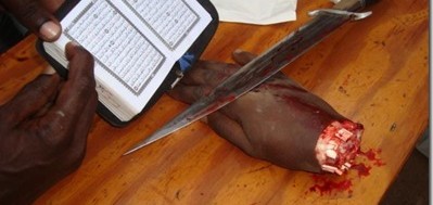 Faruku devient chrétien, l&rsquo;islam lui coupe les mains !